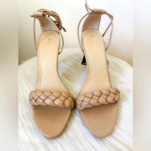 Express Braided Lace Up Heel - Picture 4 of 7